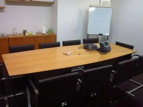 Oficina en Venta con 2 cocheras