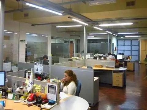 Oficina Monoambiente con 2 baños