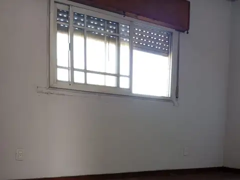 Depto Tipo Casa en Venta en Remedios de Escalada, USD 40.000