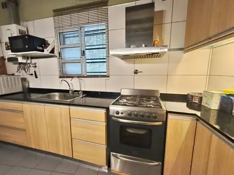 Depto Tipo Casa en Venta de 3 dormitorios
