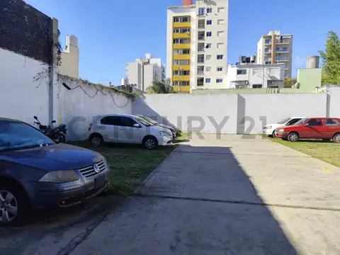 60 e/ 5 y 6 , Piso 0