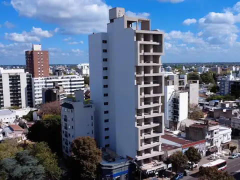 Departamento venta-construcción-2 dormitorios-71 mts 2 totales - La Plata-pozo-emprendimiento.