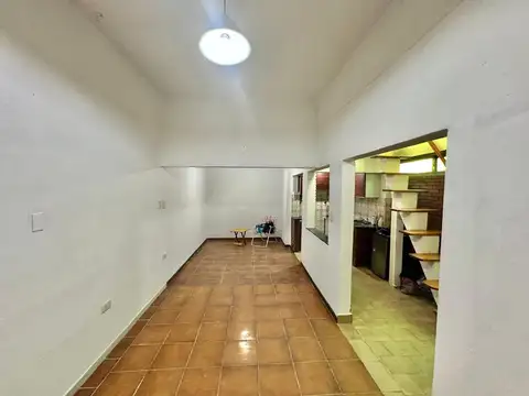 Depto Tipo Casa en Venta de 3 ambientes