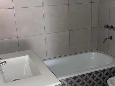 Depto Tipo Casa en Alquiler al Suroeste