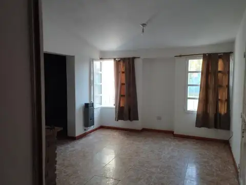 APTA CREDITO, CASA EN VENTA B° VICOR