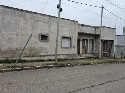 Italia y San Miguel , Piso 0