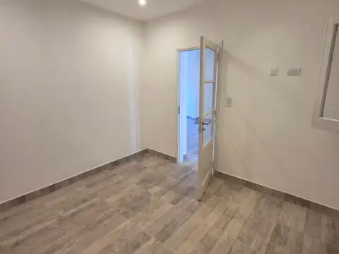 Depto Tipo Casa en Venta en San Jose, USD 65.000