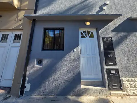 PH en venta 2 ambientes en dúplex reciclado - Barrio San José