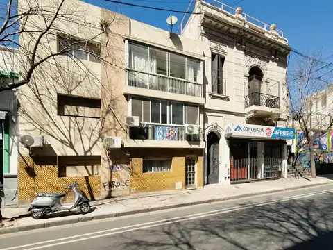 Departamento venta barrio centro 2 dormitorio amplio luminoso por escalera