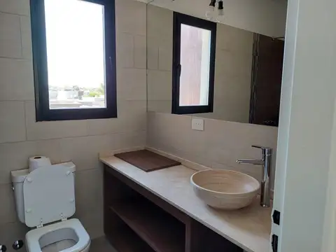 Casa en Venta en Pilar del Este - Santa Elena, USD 220.000