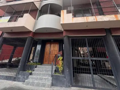 DEPARTAMENTO EN ALQUILER MORON SUR