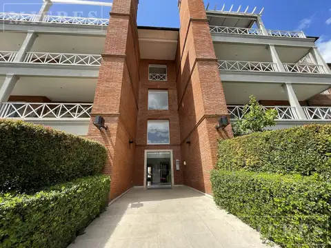 Departamento en Alquiler en Condominio Tortugas I, USD 1.100