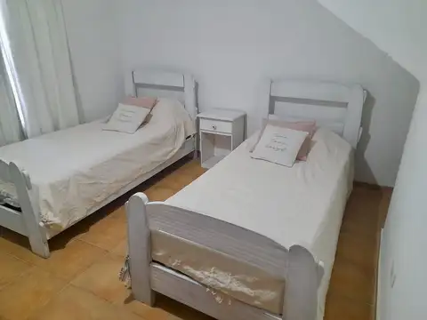 Alquilo Casa en Barrio Privado Los Alcanfores, Pilar  