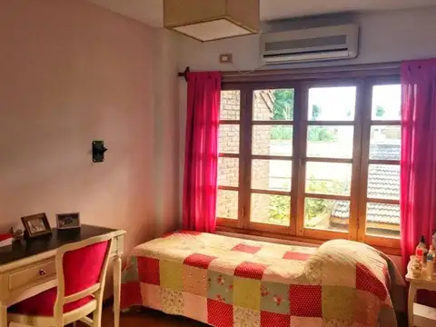 Casa Chalet En Venta en Haedo Norte