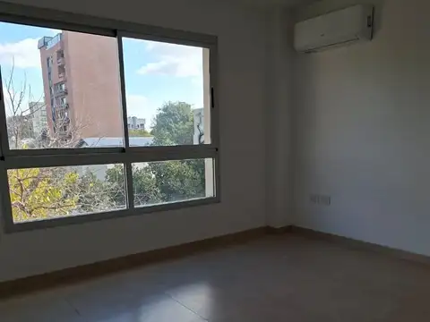 MONOAMBIENTE EN ITUZAINGO NORTE