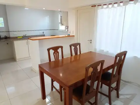 Depto Tipo Casa en Venta de 2 dormitorios