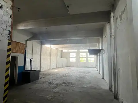 Galpon en Venta en Banfield, USD 180.000