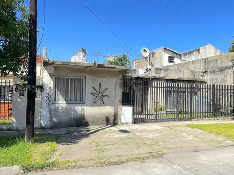 Casa en Venta en Jose Leon Suarez, USD 74.900