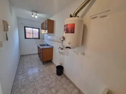 Departamento en Alquiler en San Andres, $ 600.000