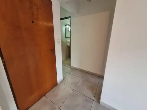 Departamento 2 ambientes  con cochera