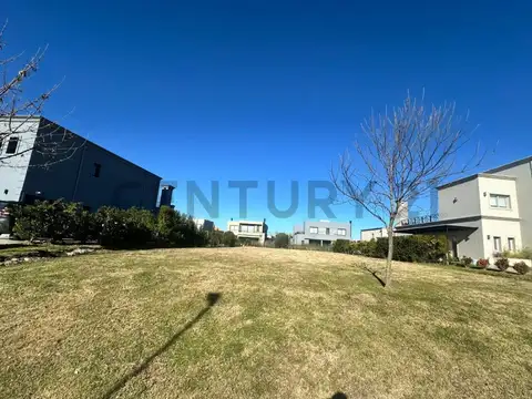 VENTA LOTE PUERTOS DEL LAGO- CEIBOS