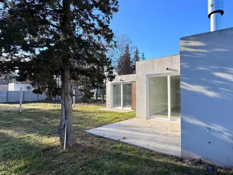 Casa en lote interno Barrio San Jeronimo - Matheu