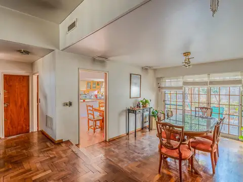 Casa en Venta en Coghlan, USD 450.000