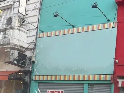 Belgrano hermoso local de 4m de frente a mts de av cabildo todo rubro sin expensas 2 baños  gas y cortina metalica