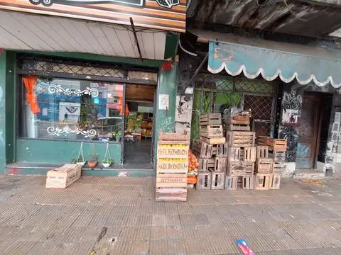 Local en Venta 52 años