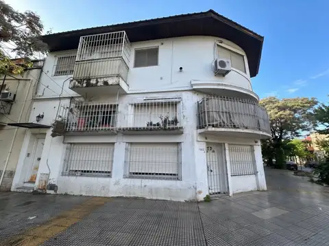 PH con Tres dormitorios y posibilidad de Local - Parque Chacabuco