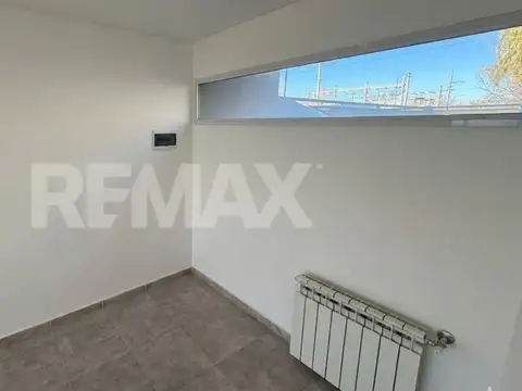 Depto Tipo Casa en Alquiler de 4 ambientes