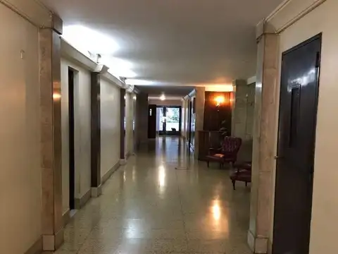 Hipolito Yrigoyen e/ Catamarca y La Rioja