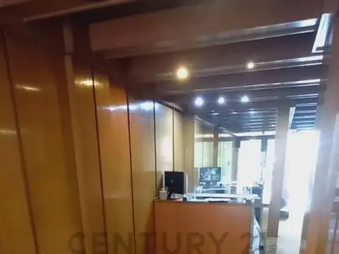 Venta de Oficina en Tribunales, La Plata. 37 m2, recepcion y dos despachos