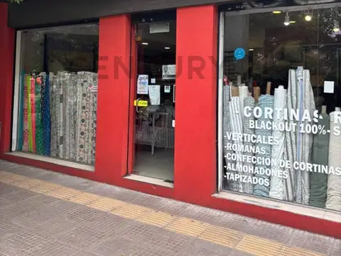 VENDEMOS LOCAL COMERCIAL SOBRE CALLE CANTILO