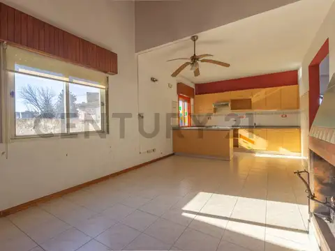 Depto Tipo Casa 5 ambientes con 2 baños