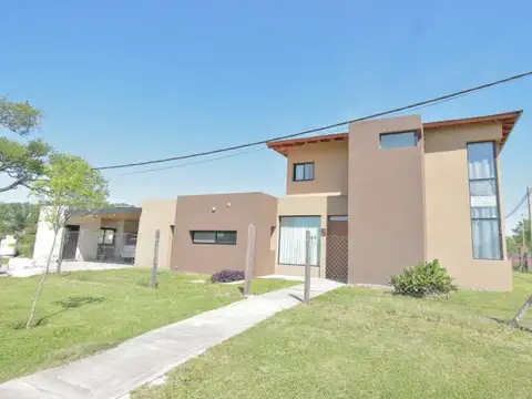 Casa en Venta en Funes Town, Funes