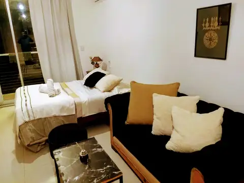 A Estrenar en venta en Monserrat