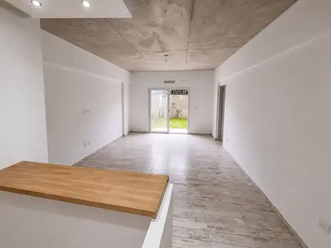 Maipu 1300