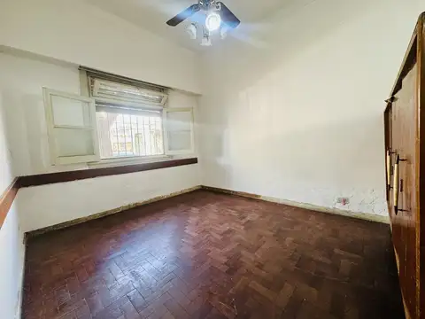 Depto Tipo Casa en Alquiler en Paternal, $ 900.000