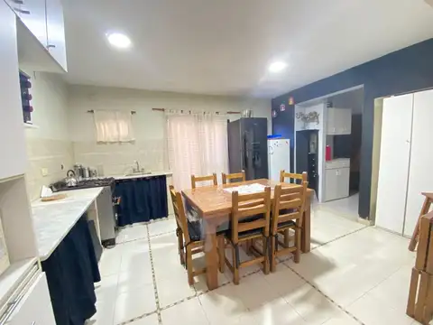 CASA EN VENTA - LOS HORNOS