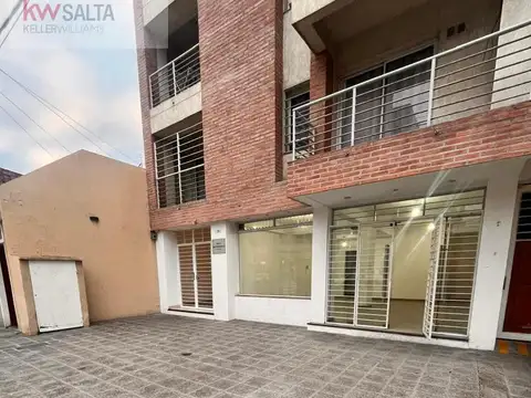 LOCAL EN VENTA PUEYRREDON AL 1300