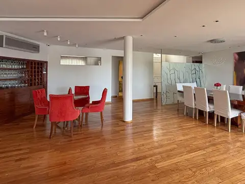 Casa  al lago en venta en Castores Nordelta