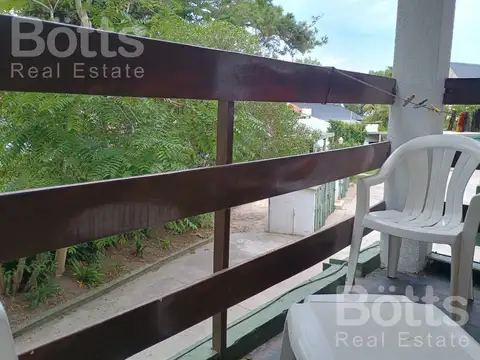 Venta Departamento 4 Amb con Lavadero, Balcón, Cochera y Parrilla Villa Gesell