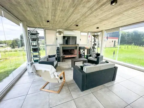 Casa venta Costa Esmeralda Residencial I gas 