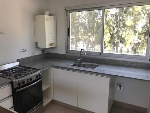 Departamento en venta en Sendero- Nordelta.