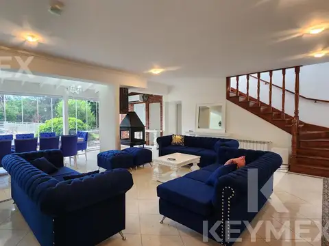 Casa 6 ambientes con 3 baños