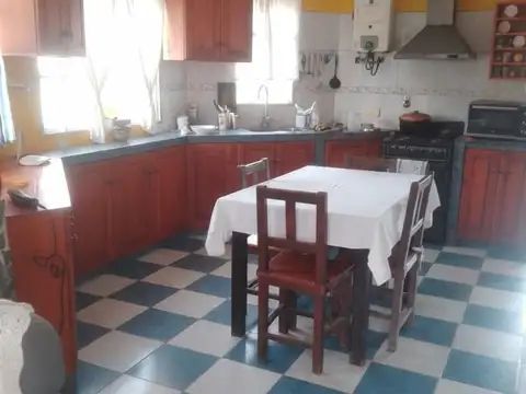 Avda. Solano Vera 1100