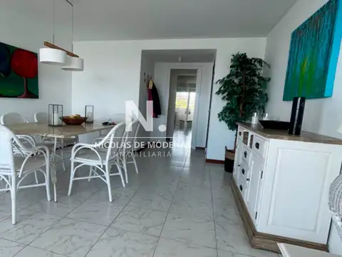 Departamento 4 ambientes con 3 baños