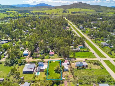 Se vende Terreno en Punta Negra 600 mts