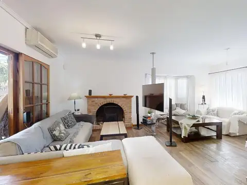 Casa en venta en Martinez, 5 amb con suite, vestidor, playroom, jardín y cochera a 3 c/plaza